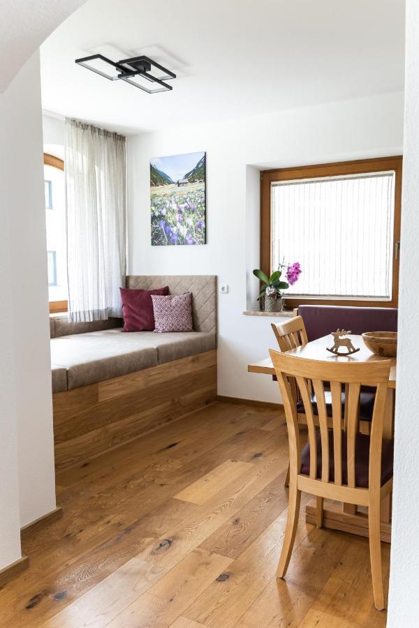 Appartement Monika Neukirchen am Großvenediger Buitenkant foto